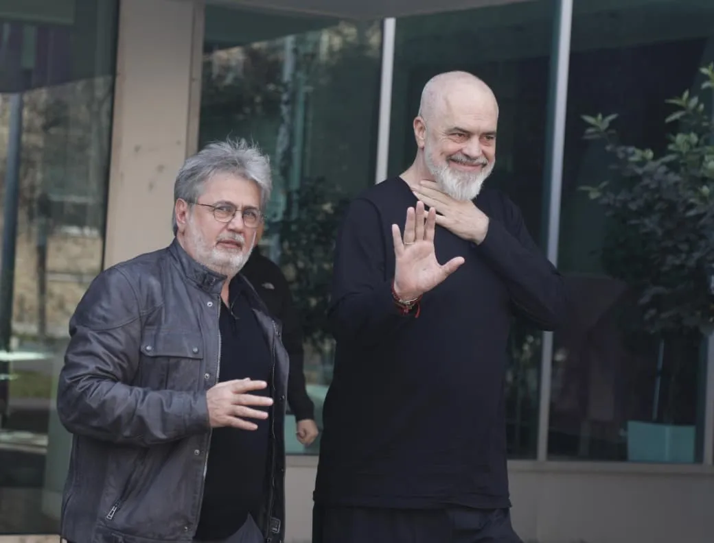 Mbledhja e Kryesisë së PS zgjat 30 min! Zbardhen porositë e Ramës, e pranishme edhe Balluku