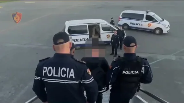 VIDEO/ Siguroi kushtet për vrasjen e 3 personave, ekstradohet nga Italia “Leksi i Druve”