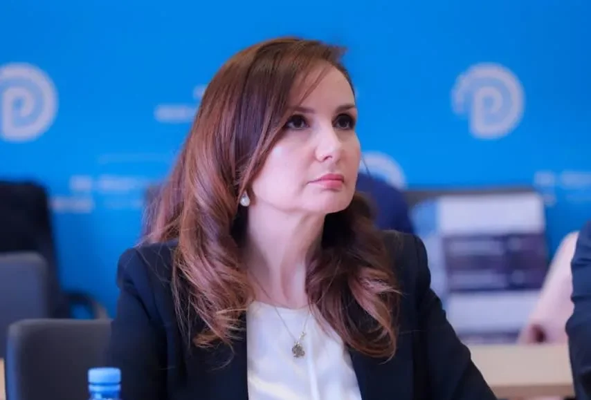Tabaku: Shteti po rrit të ardhurat duke marrë më shumë nga shtresa e mesme