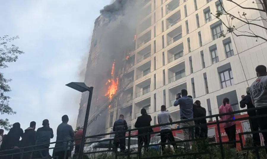 Rama: Bonus qiraje për banorët derisa pallati të riparohet 100% nga ndërtuesi