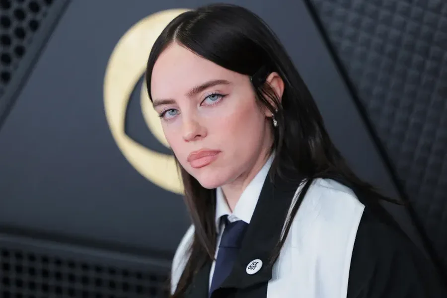 Billie Eilish: Lidhja me një burrë të shenjës së Binjakëve, më bëri të besoj në astrologji