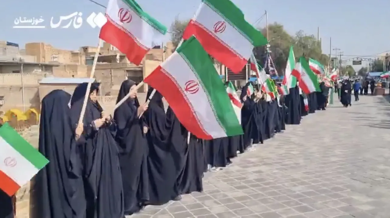 Kërcënimi i Trump/ Irani përdor mburoja njerëzore për urat dhe termocentralet (Pamjet)