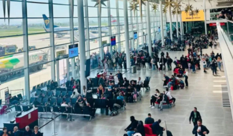 Nga 10 prilli hyn në fuqi rregullorja e re për udhëtimin drejt vendeve Shengen, ja çfarë duhet të keni parasysh