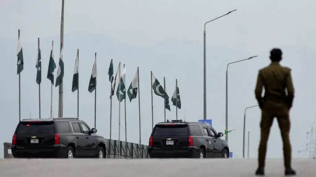 Negociatat për paqen, zyrtarët amerikanë dhe iranianë takohen me kryeministrin e Pakistanit