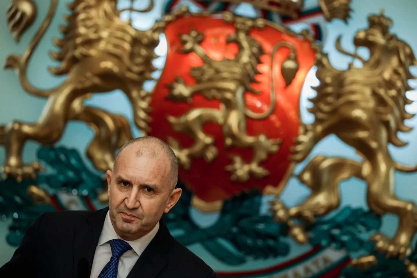 Nga pilot luftarak në President dhe tashmë kryeministër, kush është Rumen Radev