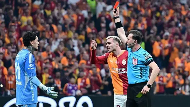 Galatasaray akuzon gjyqtarët se kanë djallin brenda vetes