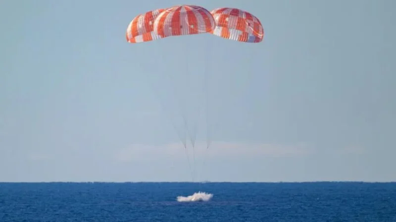 Përfundon misioni historik i NASA-s, ekuipazhi rikthehet pas 10 ditësh në hapësirë