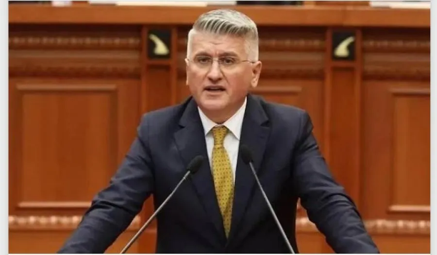 U prish dy javë pas përurimit, Gjekmarkaj: Ura e Milotit shembulli i korrupsionit dhe abuzimit