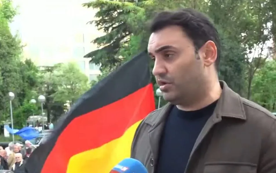 Këlliçi: Udhëtimet sekrete të Ramës me Ron Yefet, arsye për të protestuar!