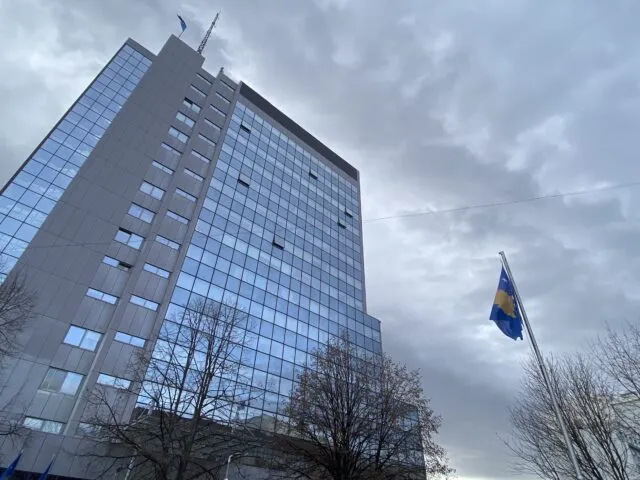Kosova dhe mungesa e burrave të shtetit…