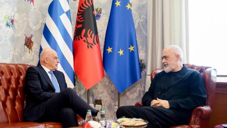 Çështja e detit në tavolinë, Dendias del nga Kryeministria pas takimit me Ramën