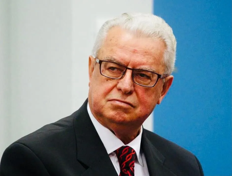 E fundit/ Ndahet nga jeta Servet Pëllumbi