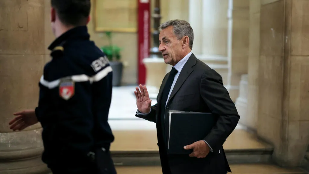 Prokurorët kërkojnë 7 vite burg për Sarkozy