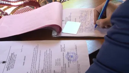 Raporti/ Shqipëria dështoi me cilësinë e ligjeve, ka kabinetet qeveritare më të fryra në rajon  