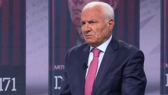 Dekorimi i babait të Ergys Agasit nga Rama,  Mit’hat Havari: Është një turp, glorifikohen njerëz të lidhur me botën e krimit