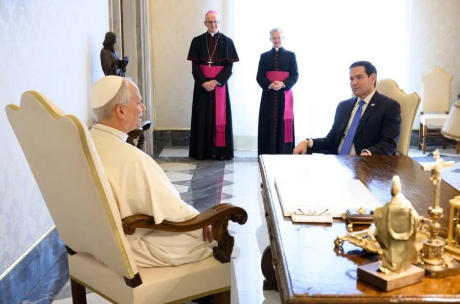 Marco Rubio takohet me Papa Leone XIV, bisedime mbi paqen dhe sigurinë ndërkombëtare