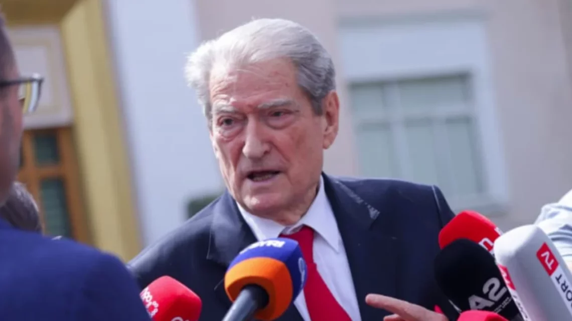 Berisha mobilizon opozitën për protestën e 8 majit: Skenari nuk zbulohet