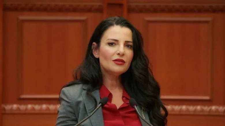 SPAK sekuestron vilën e Belinda Ballukut në Dhërmi: Dyshohet për korrupsion dhe pastrim parash