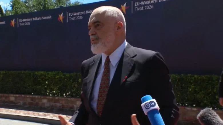 Mes protestave për Zvërnecin Rama thumbon Brukselin: Zoti, s*ksi dhe BE-ja janë të paparashikueshëm