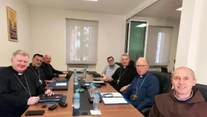 Protestat, reagon Kisha Katolike: Politika të dëgjojë pakënaqësitë e qytetarëve