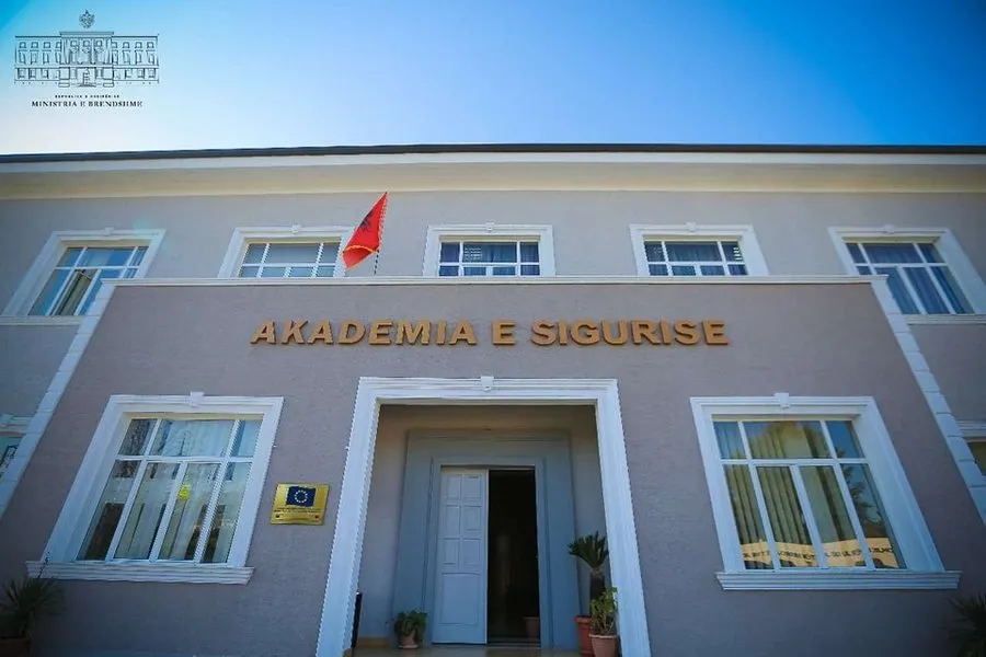 Helmimi i studentëve, reagon AKU. Ndërpritet aktiviteti i “SORI-AL” deri në daljen e analizave
