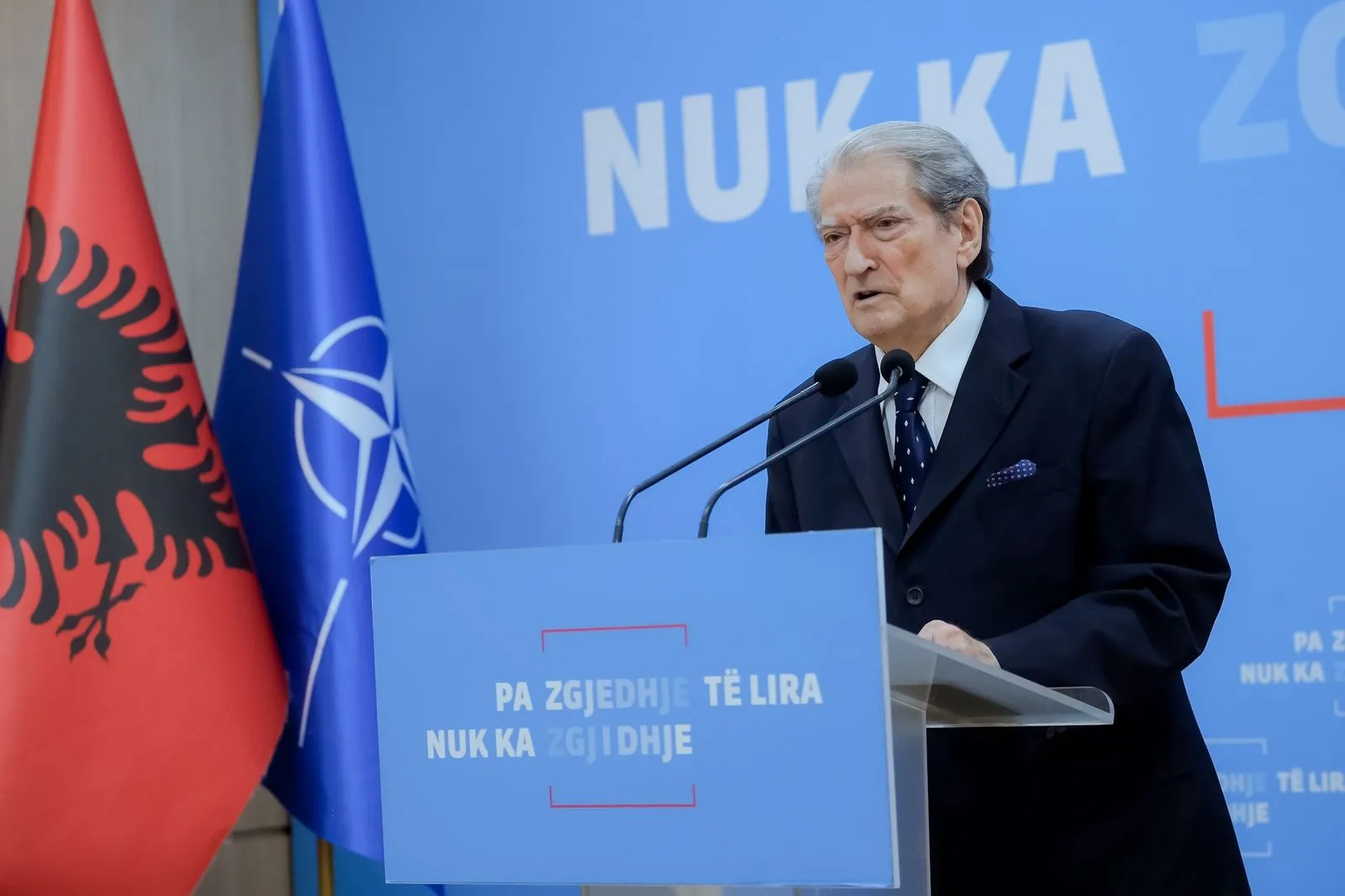 Sekuestrimi i vilës së Ballukut, Berisha: Çështja e saj s’do mbyllet kurrë! Zvërneci? Mbështesim protestën