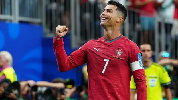 “Jam kthyer”- Ronaldo u përgjigjet kritikëve