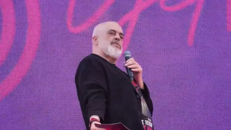 Rama merret me bikinit e influencereve: Inshallah i këputet lidhsja