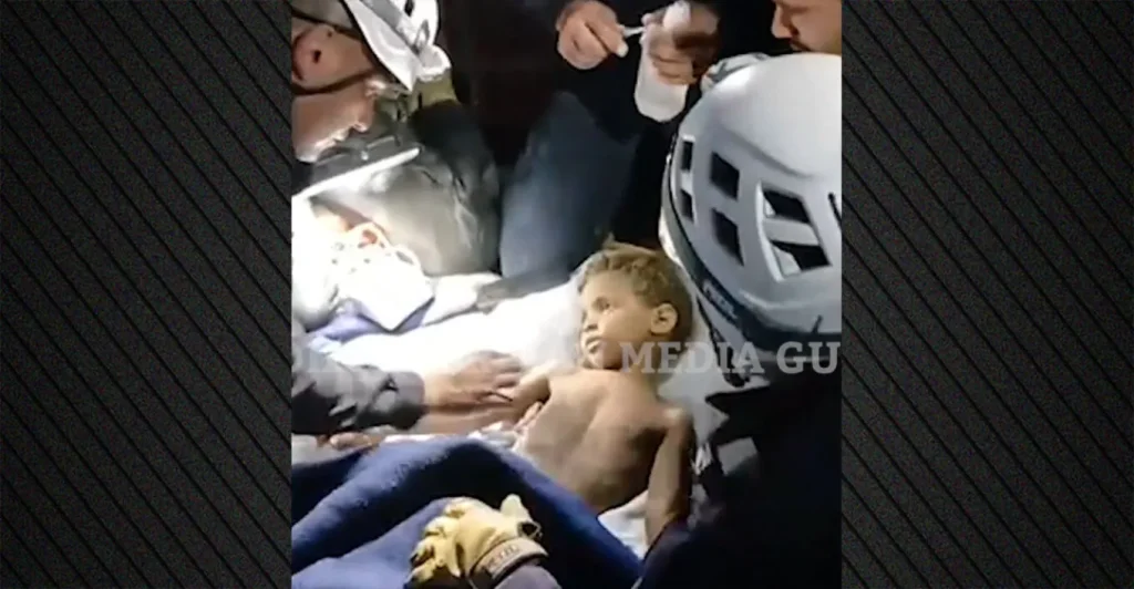 Mrekulli në Venezuelë/ 3-vjeçari nxirret i gjallë nga rrënojat 6 ditë pas tërmetit