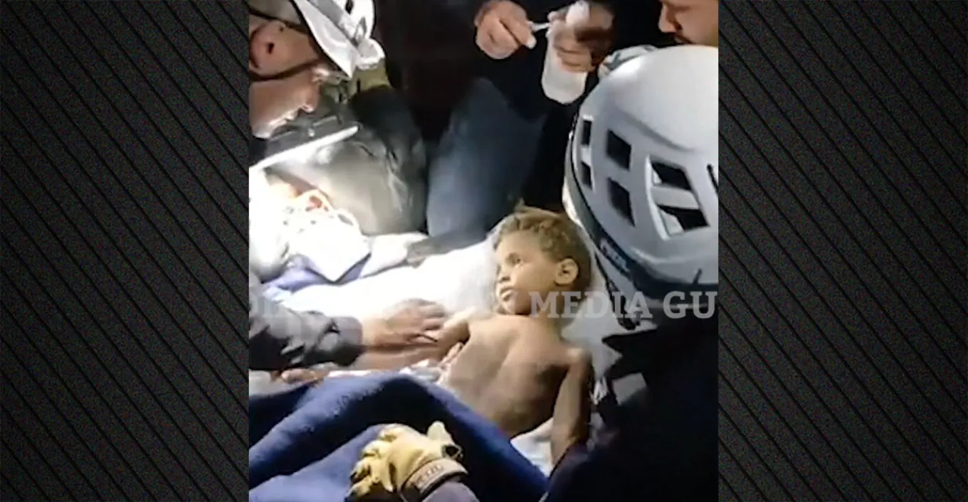 Mrekulli në Venezuelë/ 3-vjeçari nxirret i gjallë nga rrënojat 6 ditë pas tërmetit