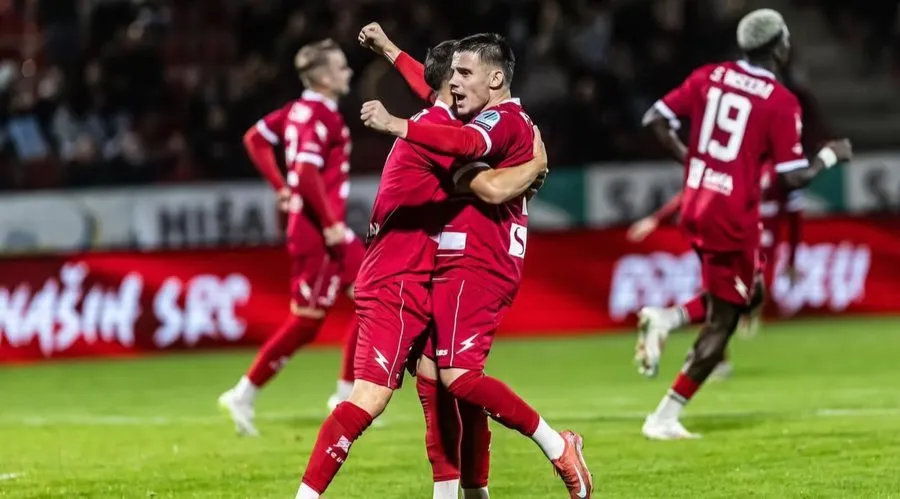 Sulmuesi shqiptar transferohet te gjigantët e Sllovenisë