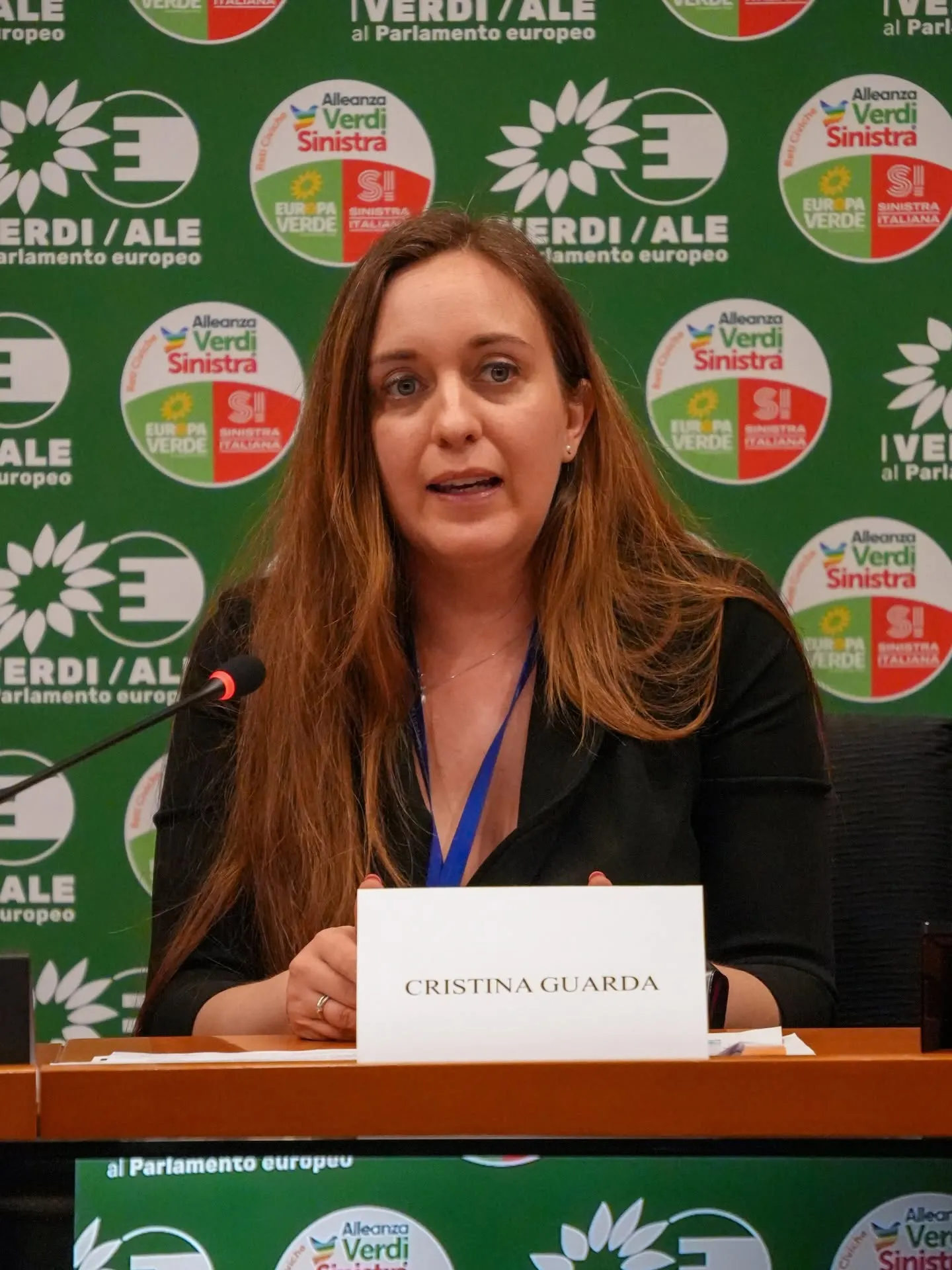 Eurodeputetja italiane vjen në Tiranë për t’iu bashkuar protestës