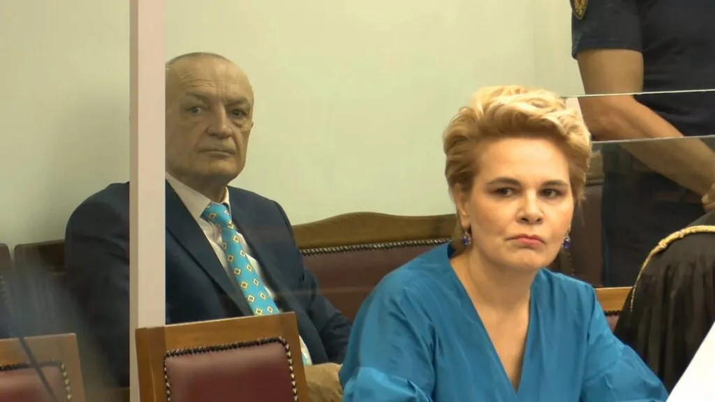 Gjyqi i Ilir Metës, ish-presidenti: Momentalisht, jam beqar!
