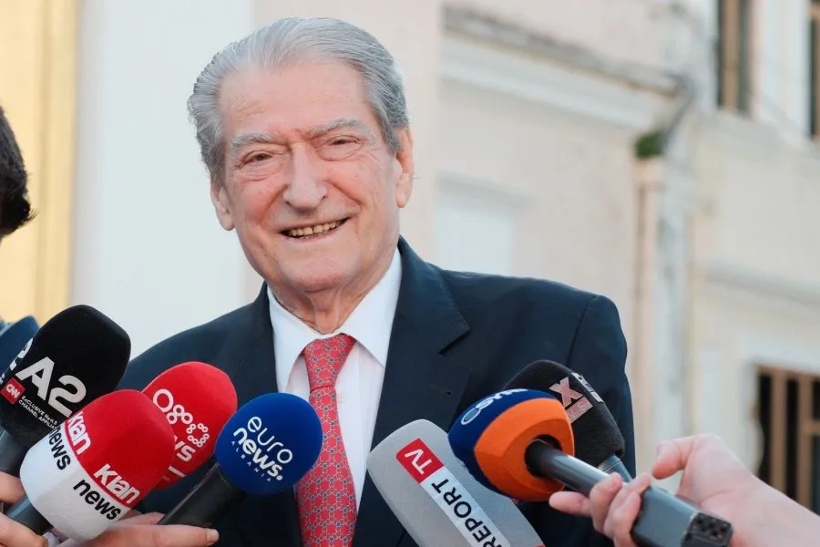 DASH konfirmon heqjen e sanksioneve për Berishën: I shërben një interesi kombëtar bindës