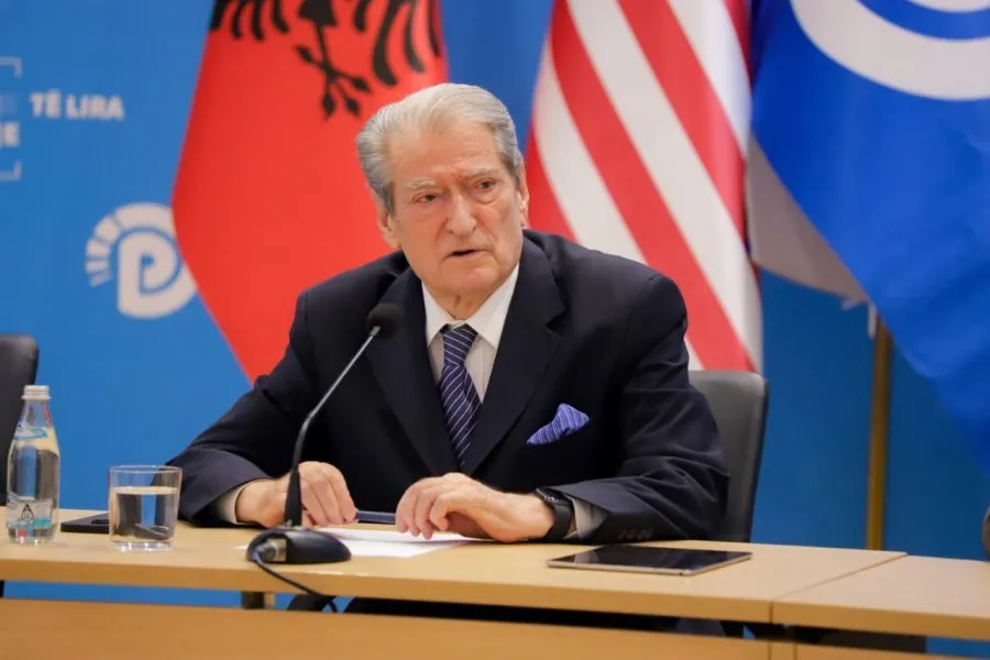 Berisha nxjerr videon: Rama pranoi publikisht përdorimin e DPI për përgjimin e qytetarëve