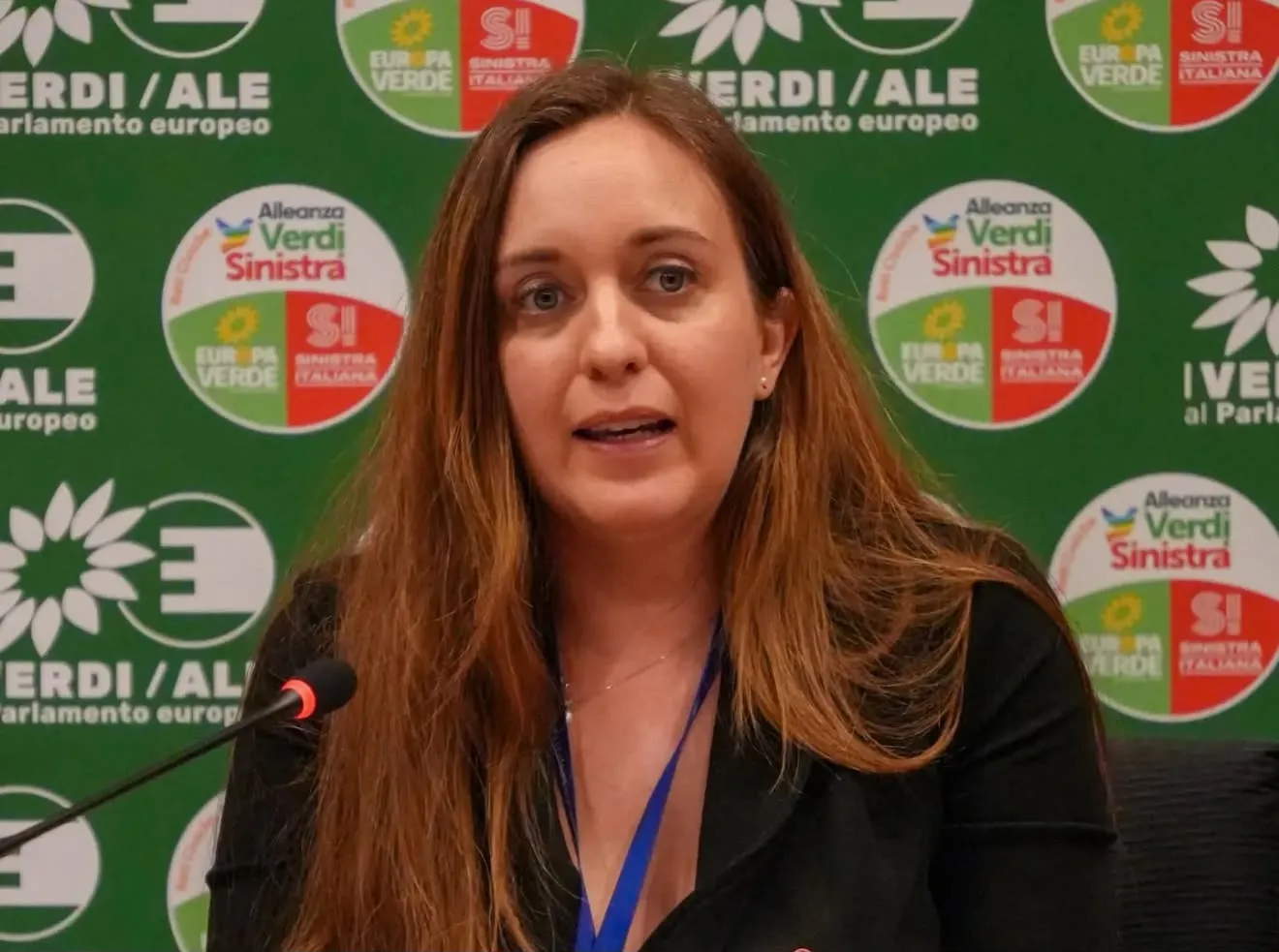 Eurodeputetja italiane vjen në Tiranë për t’iu bashkuar protestës