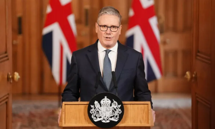 Keir Starmer jep dorëheqjen