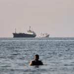 Tregjet “marrin frymë”, hapet Hormuzi pas marrëveshjes