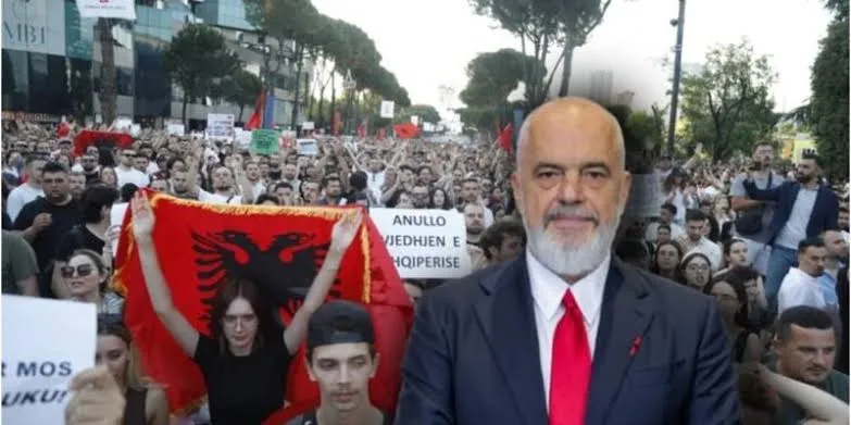 “Nuk ikim nga sheshi”/ Protestuesi sfidon Ramën: Dorëheqja është kërkesa jonë