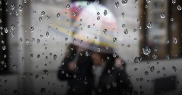 Moti për nesër: Reshje shiu, shtrëngata dhe vetëtima