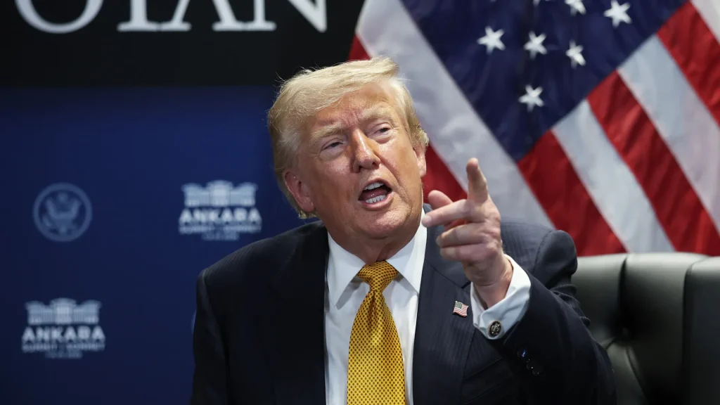 SHBA-të sulmojnë Iranin, CENTCOM: Vepruam me urdhër të presidentit Trump