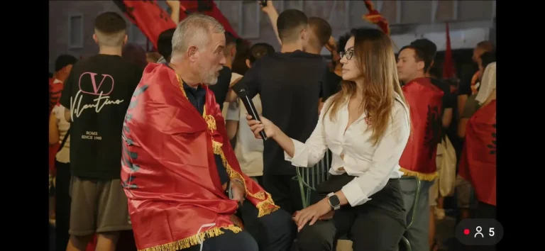 Kanal i ri në YouTube nga Anduena Llabani, fokus në aktualitet dhe intervista