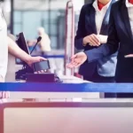 Autorizimi i udhëtimit online i BE-së shtyhet sërish pas kaosit në aeroporte, kur pritet të aplikohet