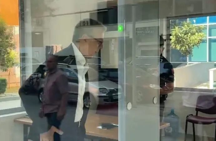 Ish-ministri Gazmend Oketa në GJKKO, dëshmon në gjyqin ndaj Berishës