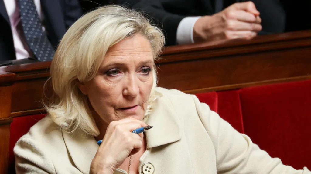 Le Pen: Do kandidoj për presidente në vitin 2027