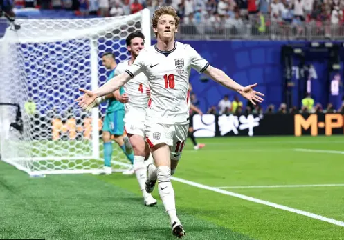 Anglia zhbllokon gjysmëfinalen! Gordon ndëshkon Argjentinën me një kundërsulm perfekt
