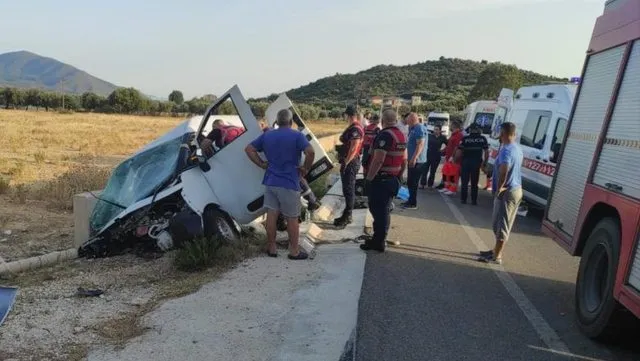 Aksident i rëndë në Vlorë, një i vdekur dhe 4 të plagosur rëndë