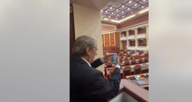 Berisha kërkon shpërndarjen e Parlamentit: Të hapet rruga për zgjedhje të reja
