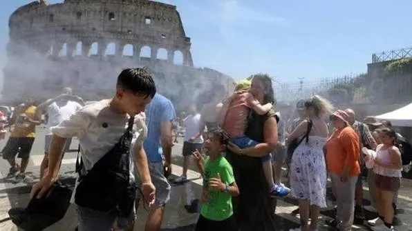 Italia në alarm nga vapa ekstreme, në veri priten stuhi të forta