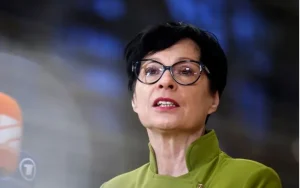 “Ishte tronditëse!” – Deklarata e ministres serbe për Kosovën, Marta Kos: S’duhet të qëndrojë më në detyrë